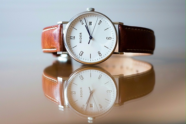 analog-watch-1869928_1920